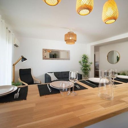 Fully Equipped Apartment With Parking 6 Beds Марсилия Екстериор снимка